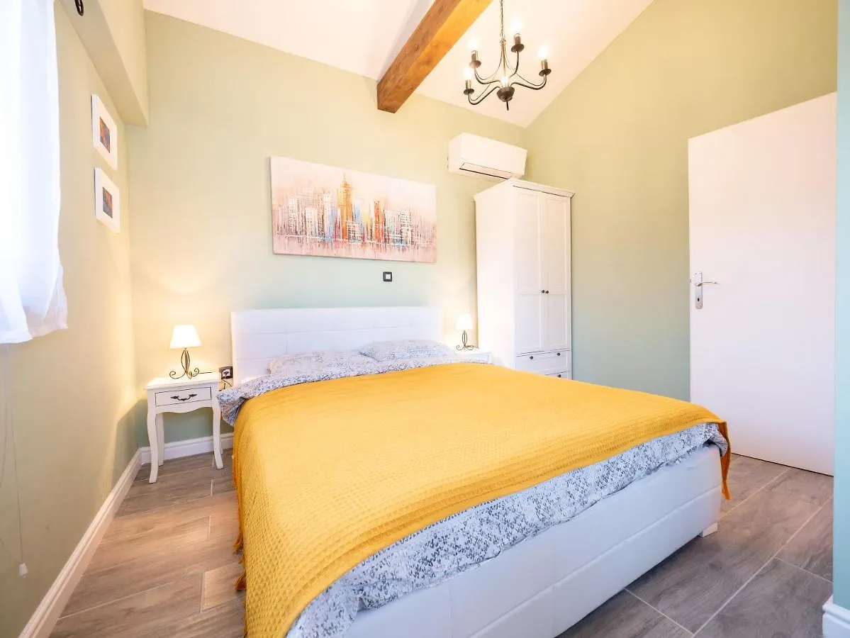 Krasna Kuca Villa Labin