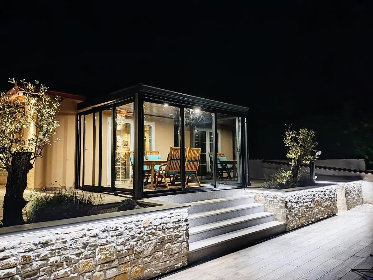 Krasna Kuca Villa Labin